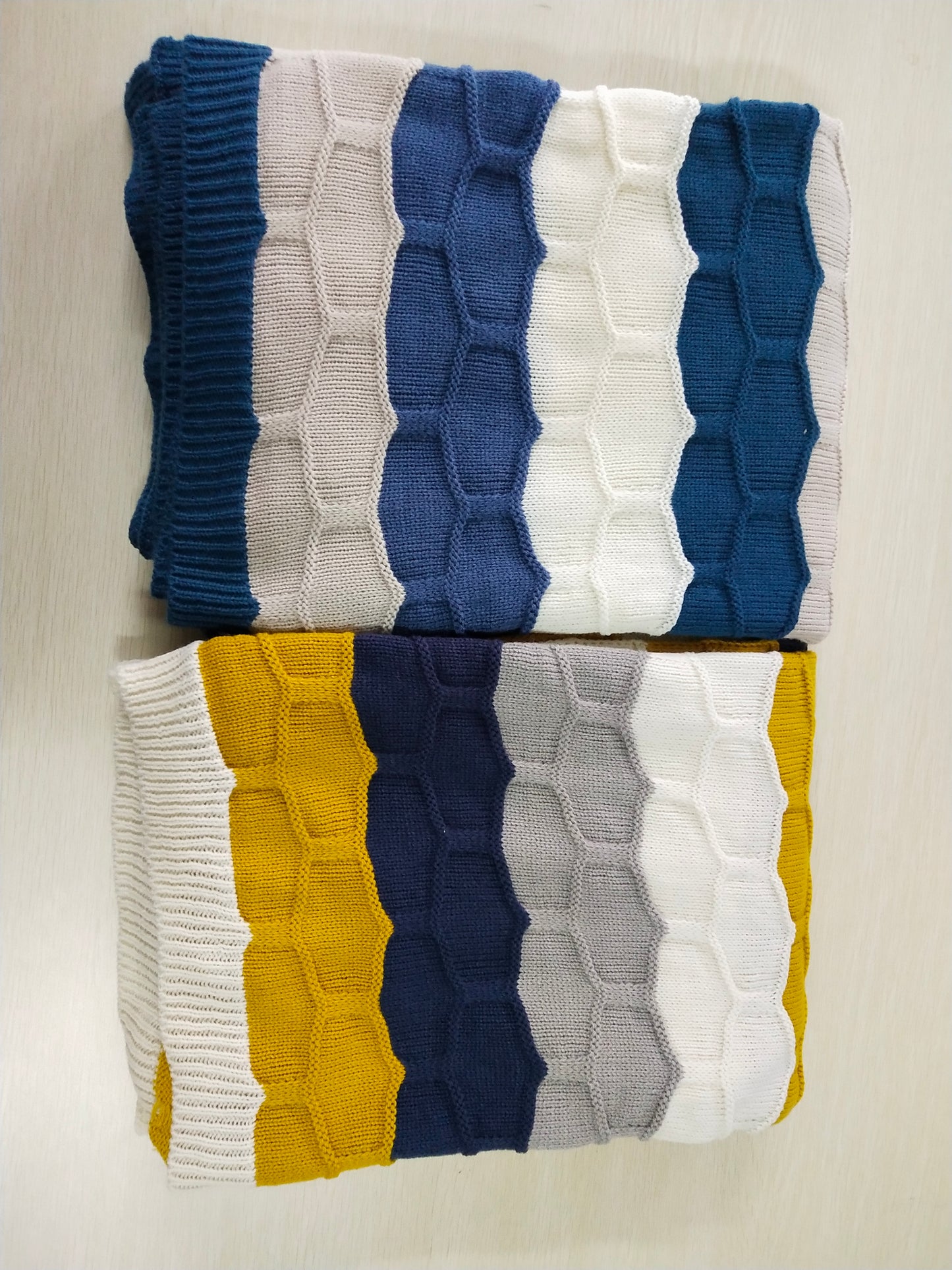 Knitted throw blanket customized for customer